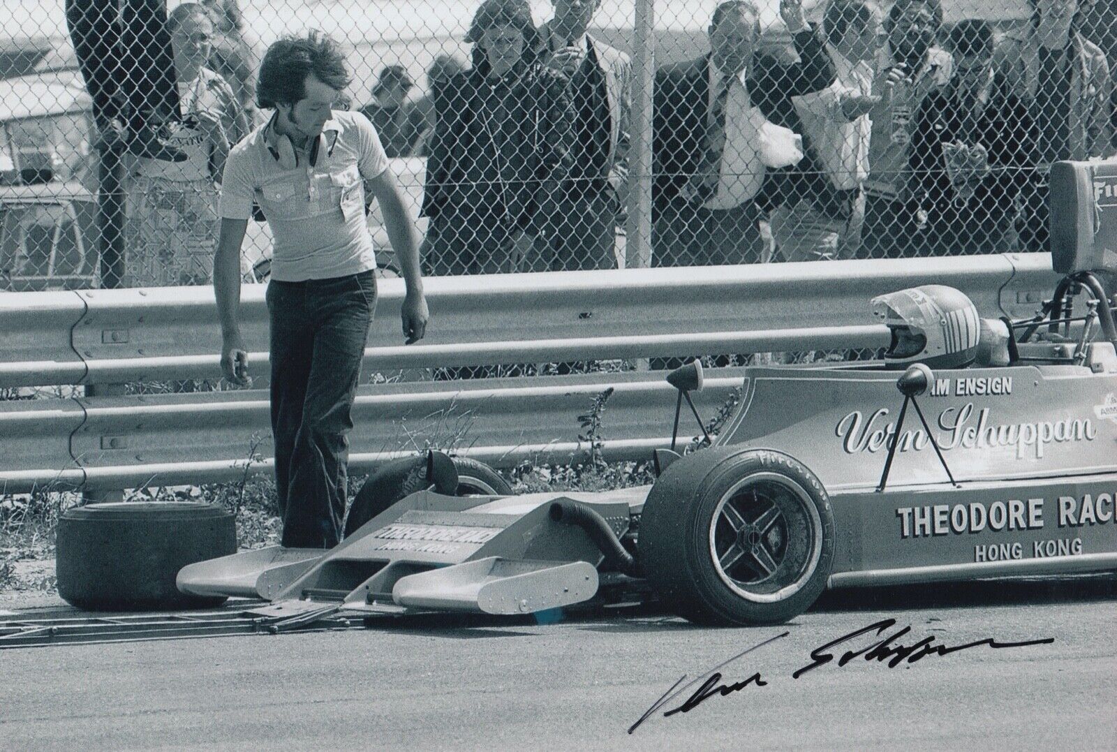 Vern Schuppan Hand Signed 12x8 Photo Poster painting F1 Autograph Theodore Racing