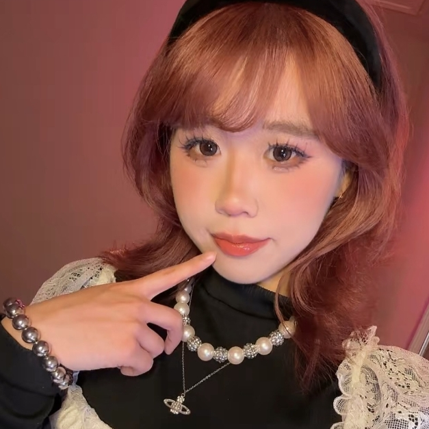 Aprileye Oolong Tea Brown