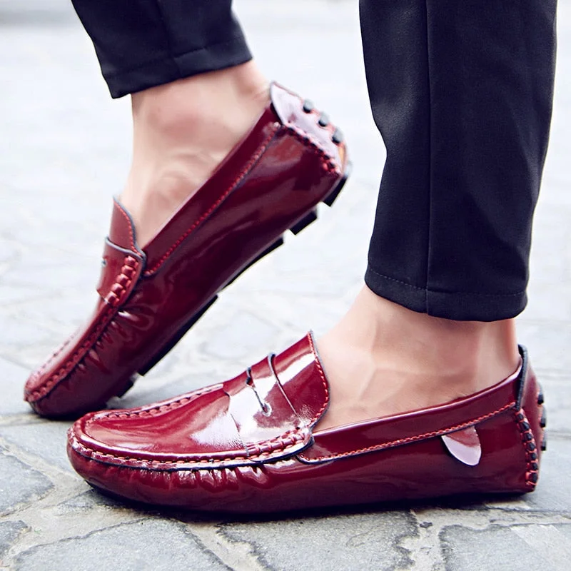 men penny loafers slip on moccasins burgundy patent leather  non-slip driving shoes men outdoor leather loafers black white