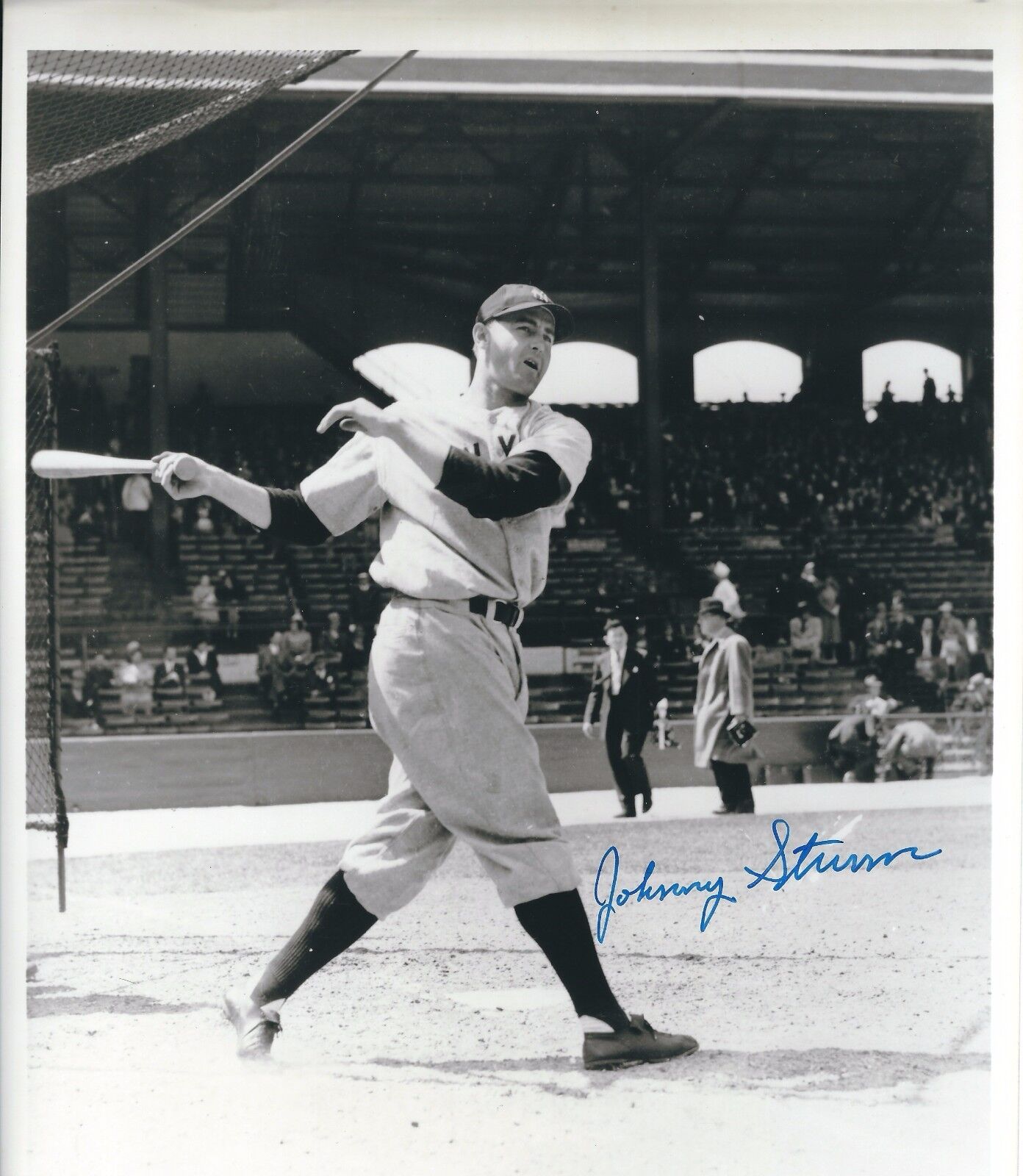 Signed 8x10 JOHNNY STURM New York Yankees Photo Poster painting - COA