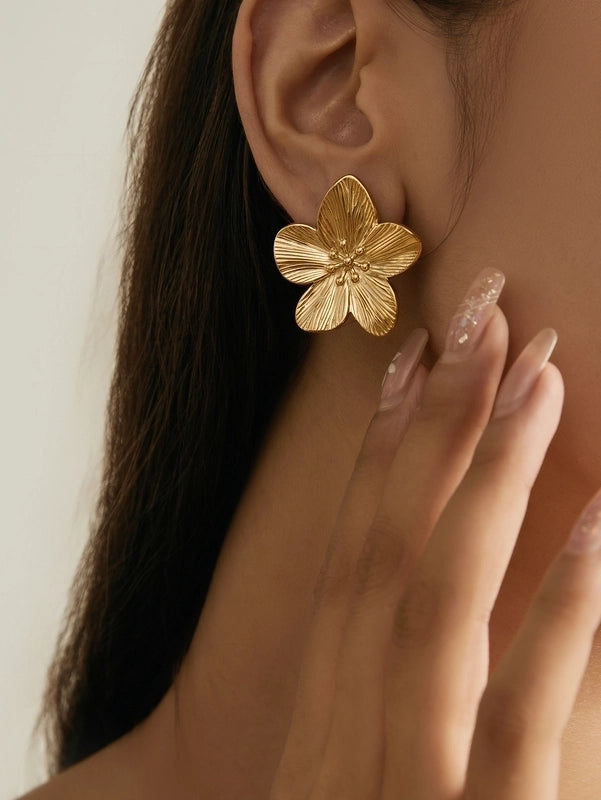 1 Pair Vintage Style Lady Artistic Flower 304 Stainless Steel 18K Gold Plated Ear Studs