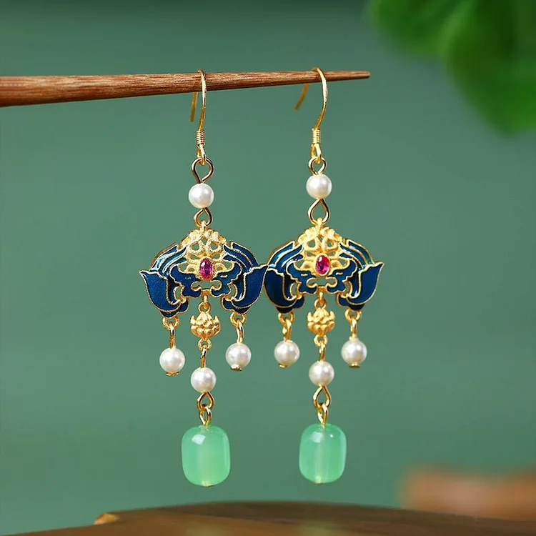 Vintage Pearl Earrings