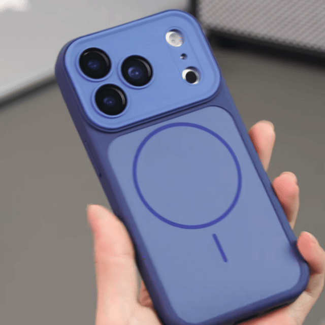 Animated demonstration of CASESUN magnetic alignment on iPhone 17 Pro Max case, showing smooth attachment and clean minimalist design without bulk.
