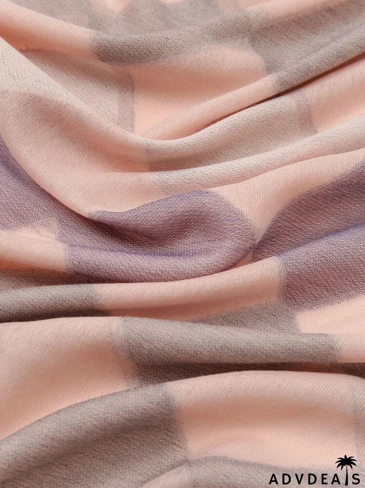 Geometric Pattern Scarf