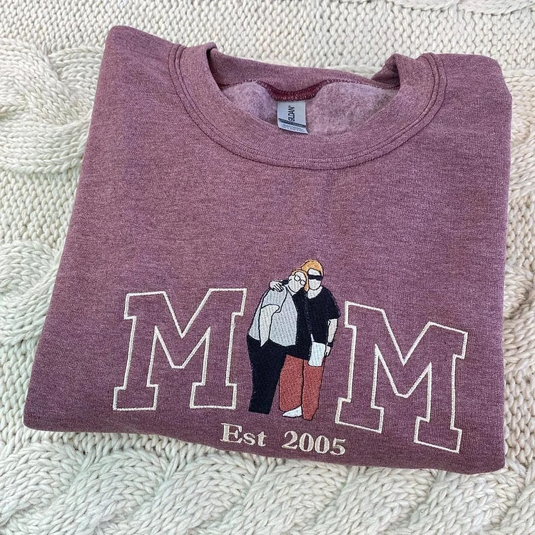 Custom Embroidered Sweatshirt Hoodie Mama and Kids Portrait with Photo - Mother's Day Gifts