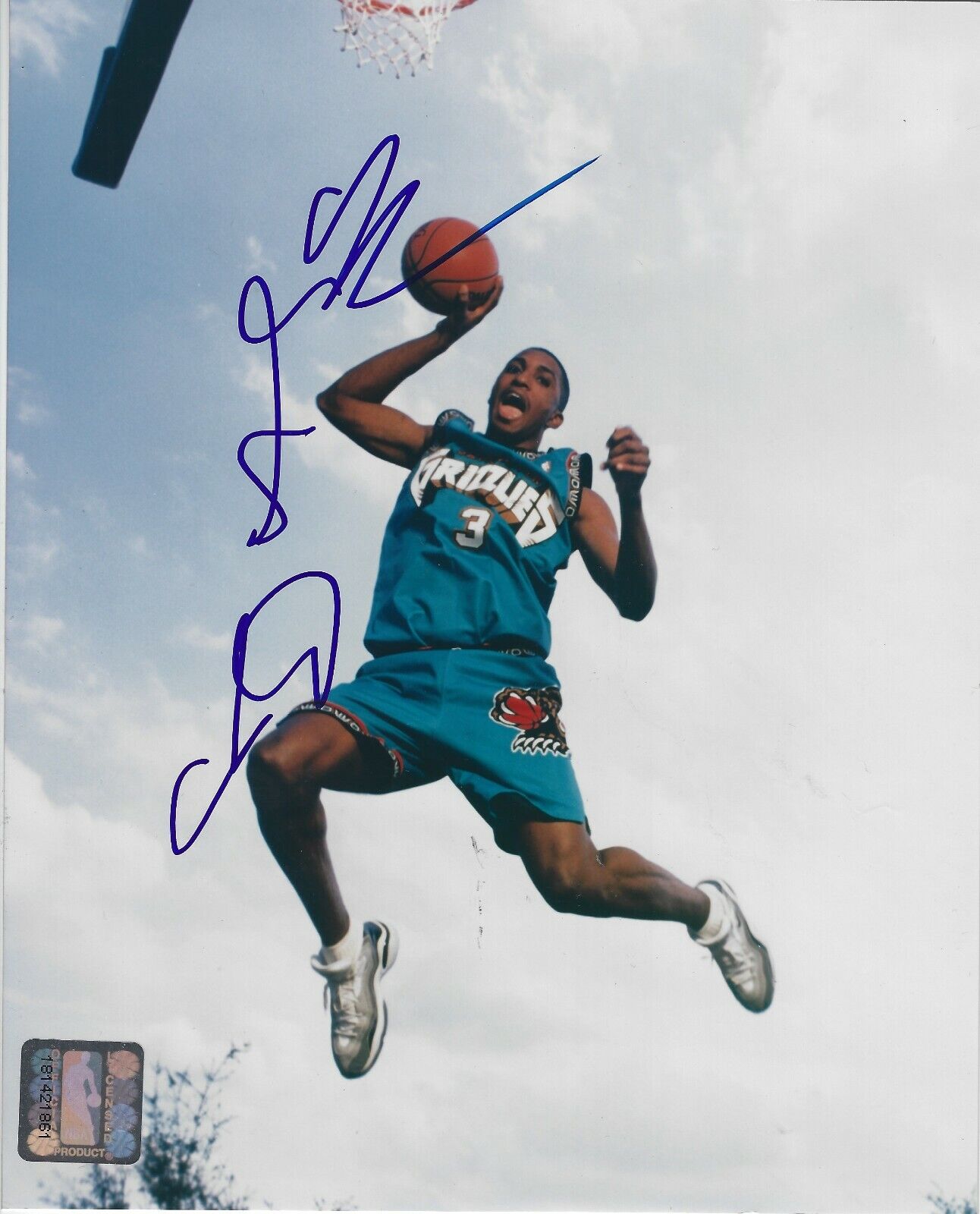 Signed 8x10 SHAREEF ABDUR-RAHIM Vancouver Grizzlies Autographed Photo Poster painting w/COA