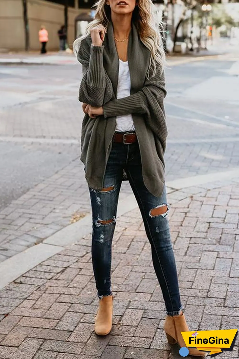 Commuter Bat Sleeve Cardigan