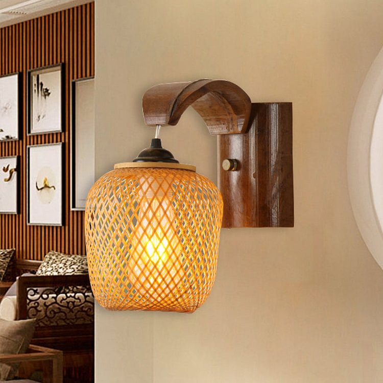 Japanese 1 Bulb Wall Lighting Brown Hand Twisted Sconce Light Fixture with Bamboo Shade