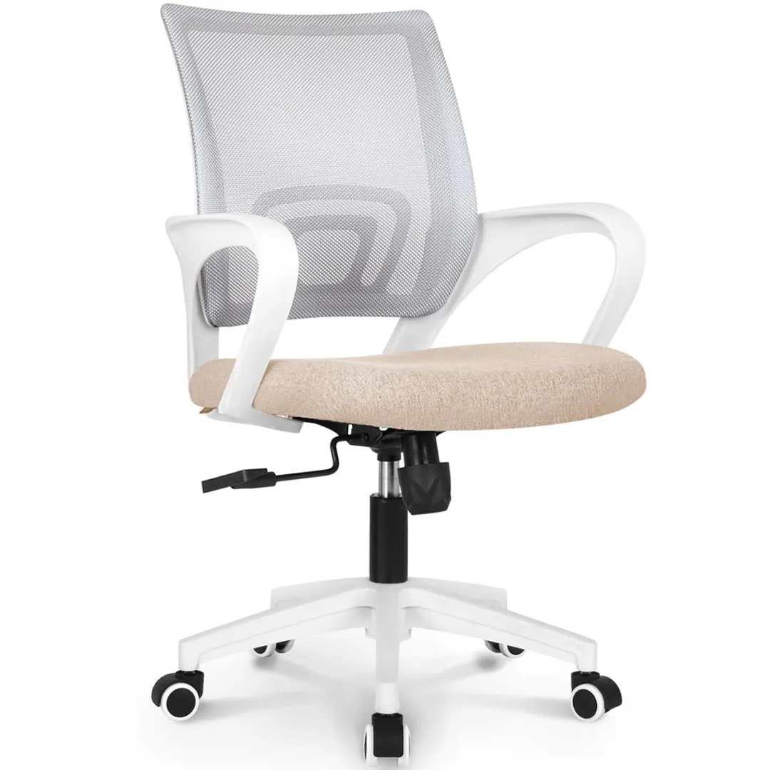 Comfort mesh racing seat with wheels