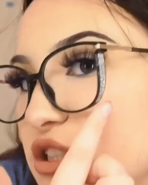 ✨Women's Portable Fashion Anti-Blue Light Reading Glasses