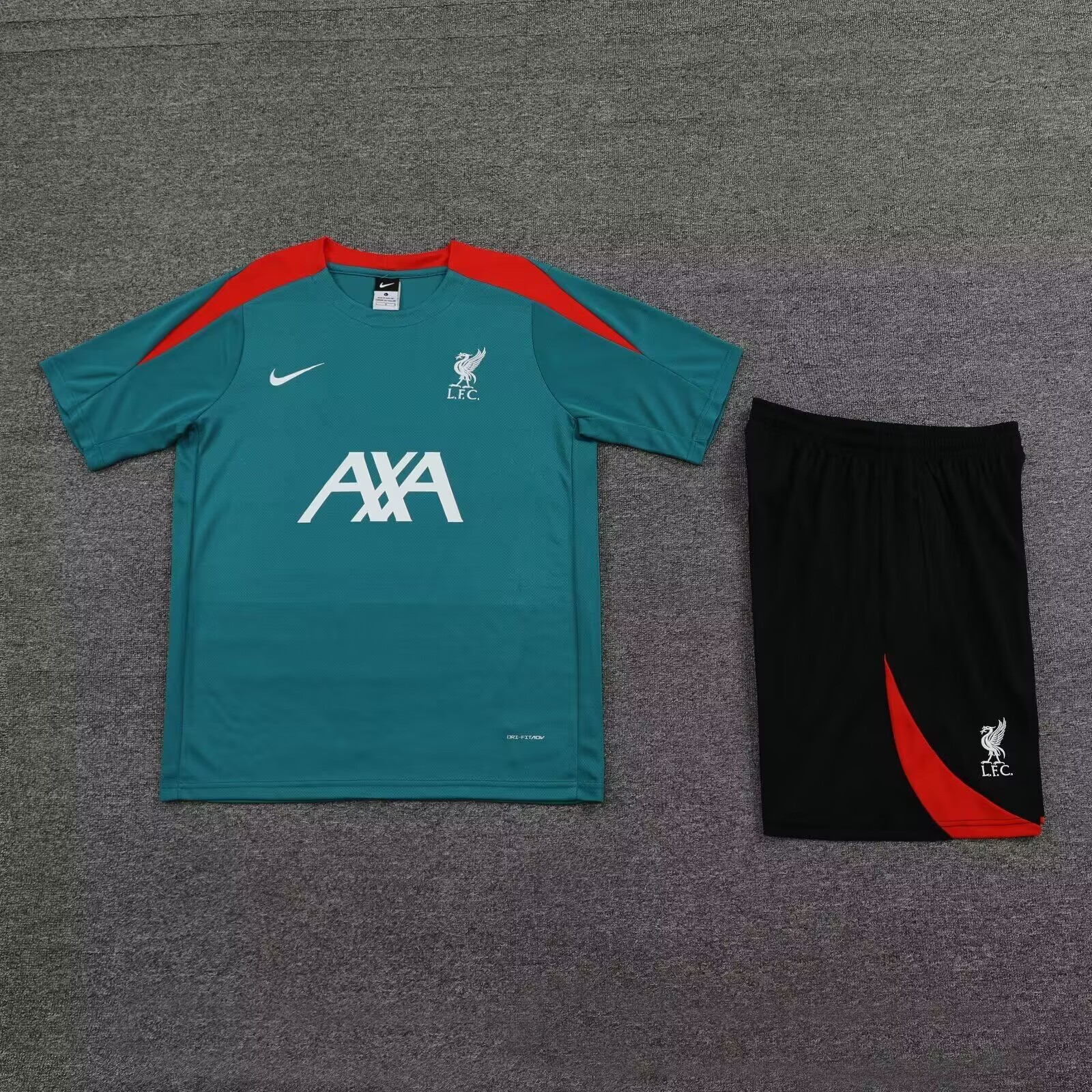 24/25 Liverpool Training Kit Green Football Shirt Thai Quality