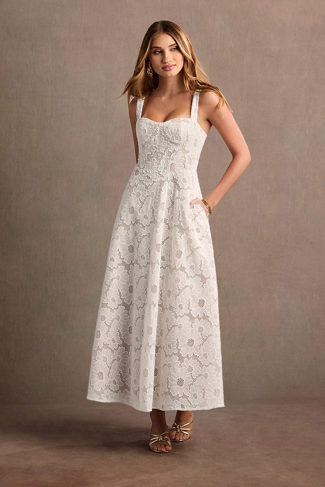 Oknass Charming Straps Sleeveless Long Prom Dress With Appliques Pockets