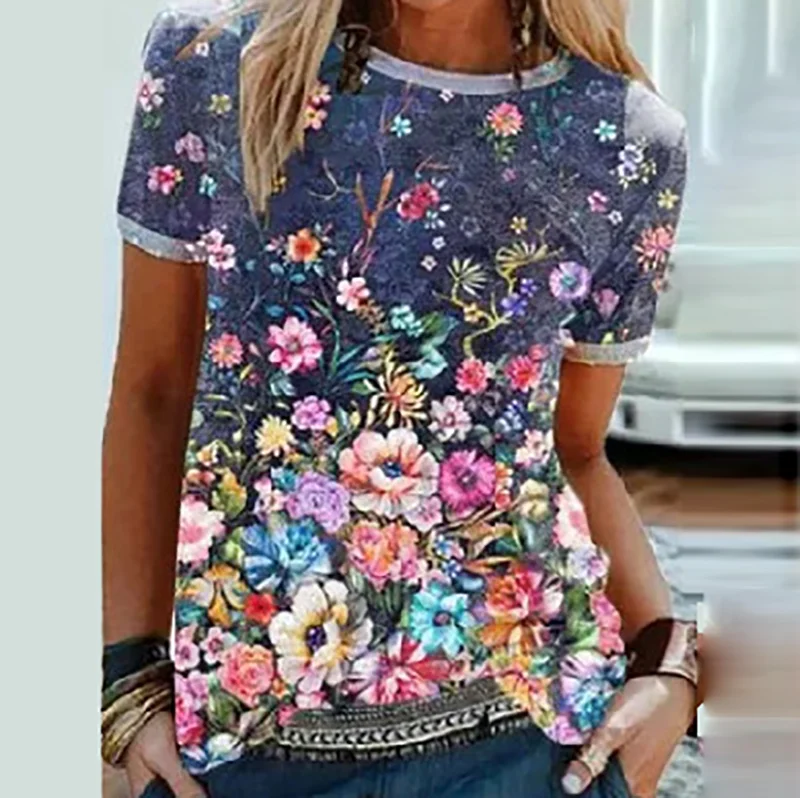Round collar floral graphic tees