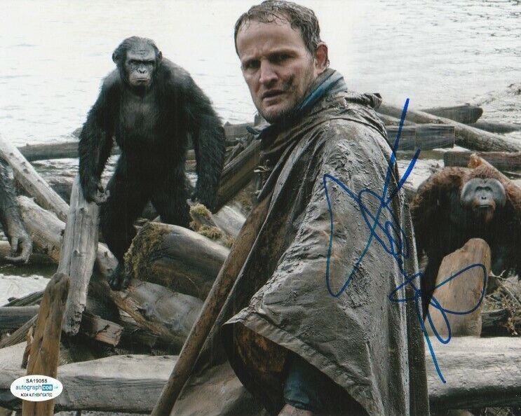 JASON CLARKE SIGNED PLANET OF THE APES