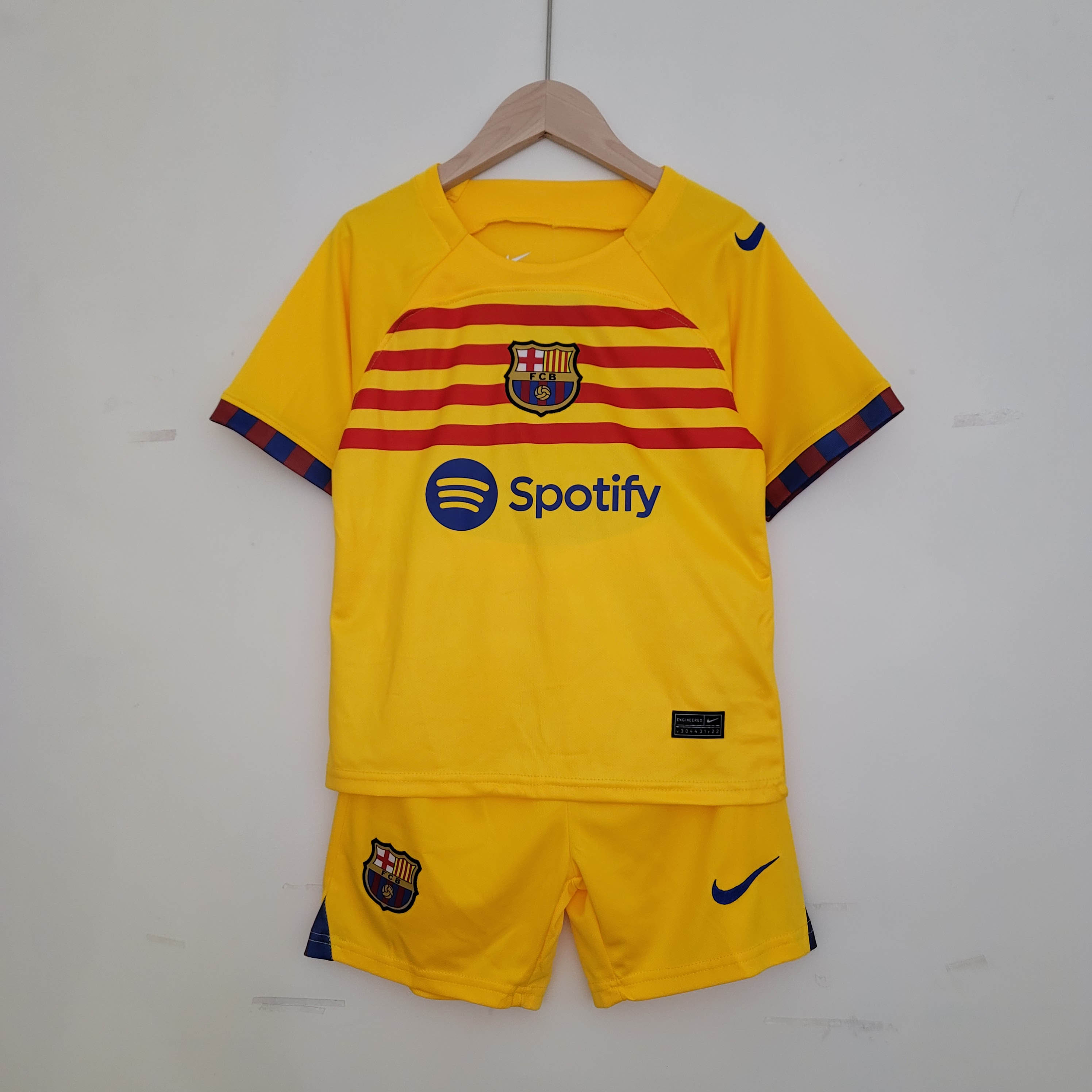 KIDS-2022/23-4TH-BAR-A06533