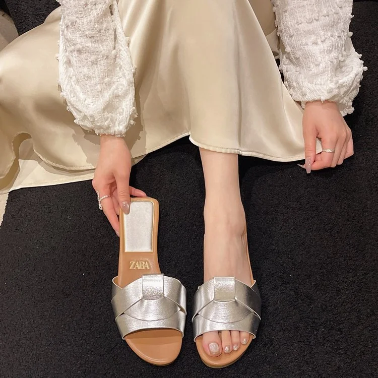 Breakj Breakj Large-Size Slippers Women 2025 New Flat-Soled Sandals Trend One-字字 Color Slippers