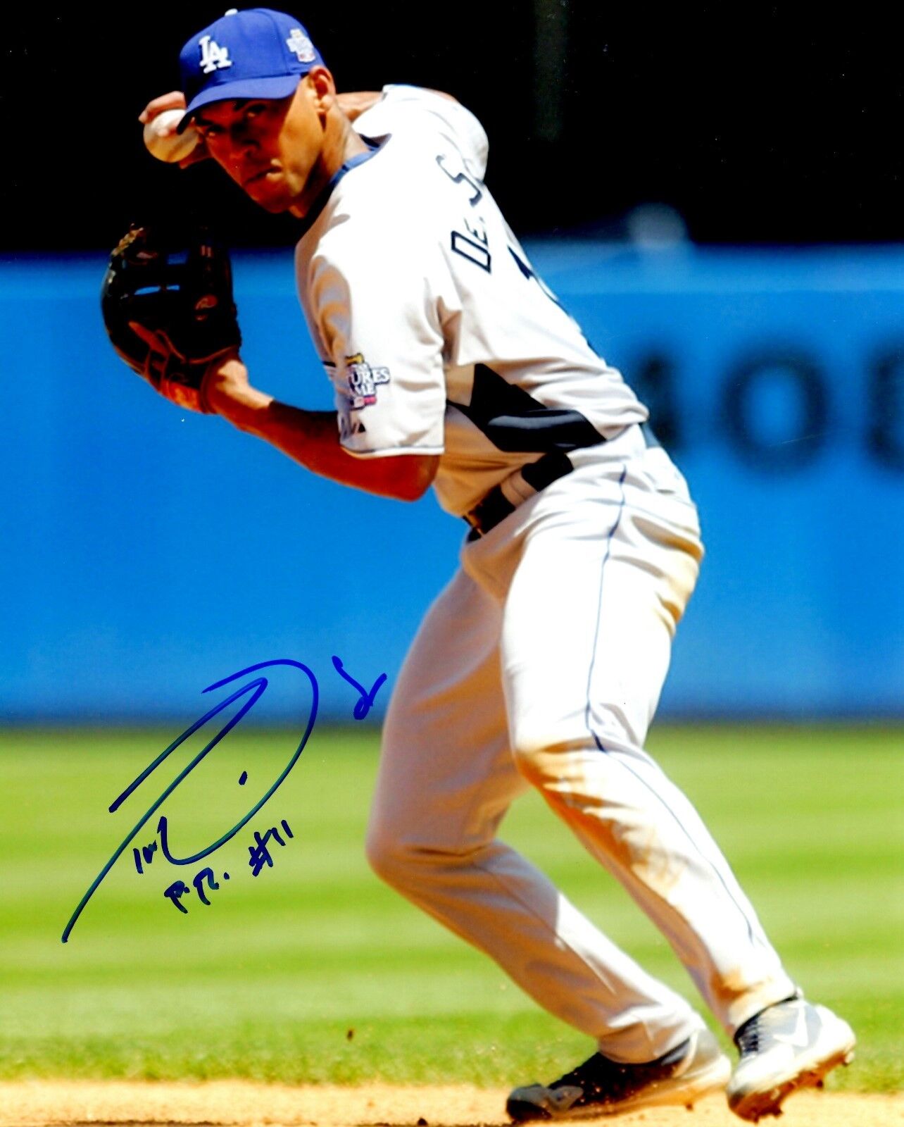 Signed 8x10 IVAN DEJESUS JR Los Angeles Dodgers Autographed Photo Poster painting - COA