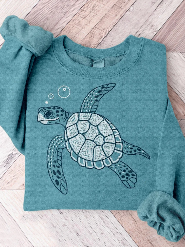 VChics Ocean Turtle Embroidery Art Vintage Sweatshirt