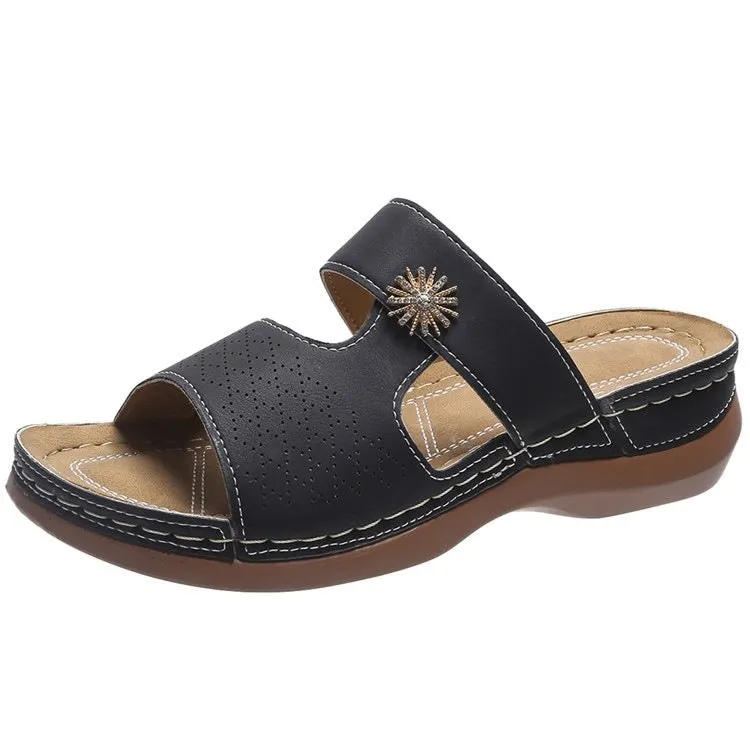 Women's Solid Color Hollow Mid-heel Platform Slippers