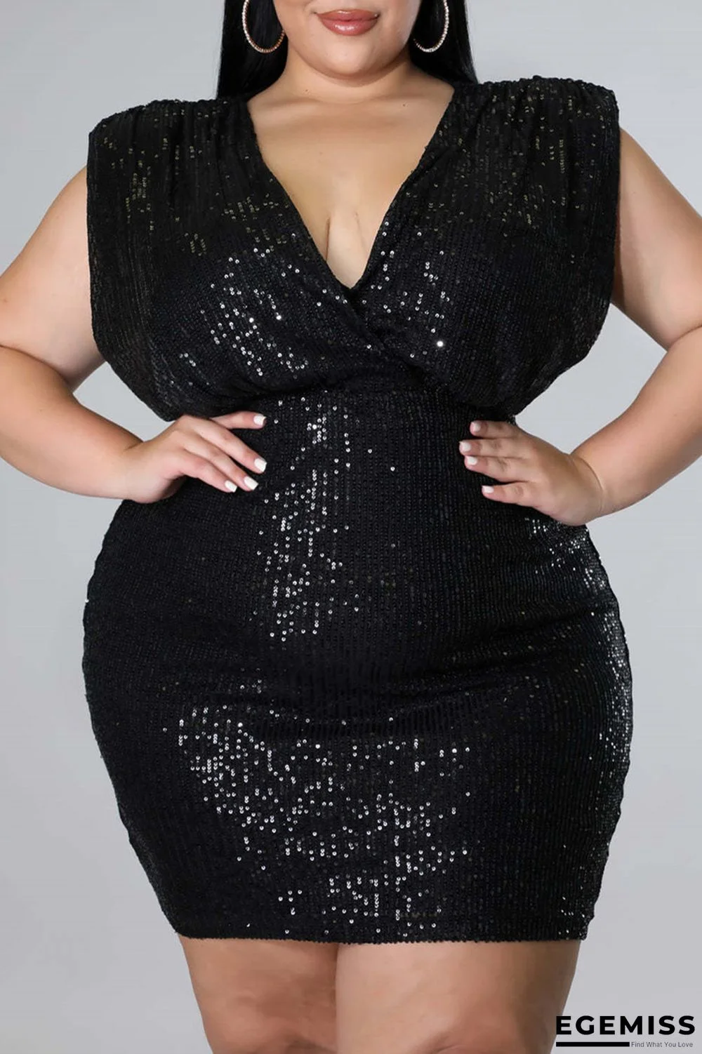 Black Fashion Sexy Plus Size Casual Patchwork Sequins V Neck Sleeveless Dress | EGEMISS