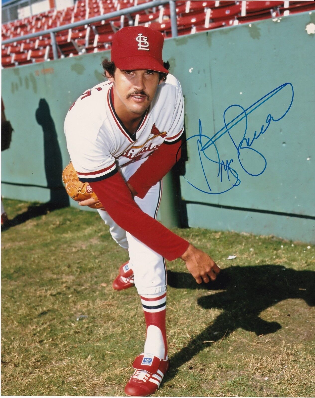 GEORGE FRAZIER ST. LOUIS CARDINALS ACTION SIGNED 8x10