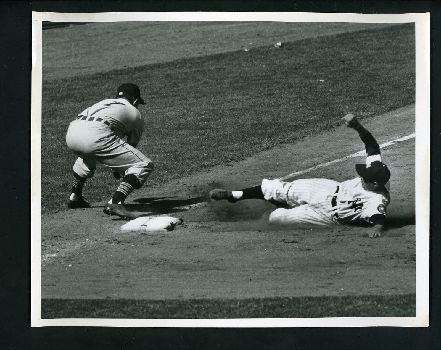 Phil Rizzuto & George Kell 1952 Press Photo Poster painting New York Yankees Detroit Tigers