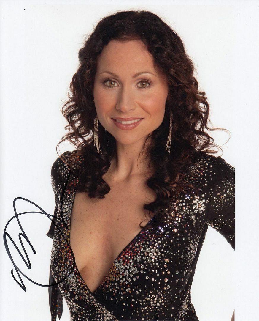 Minnie Driver Autograph Signed Photo Poster painting Print