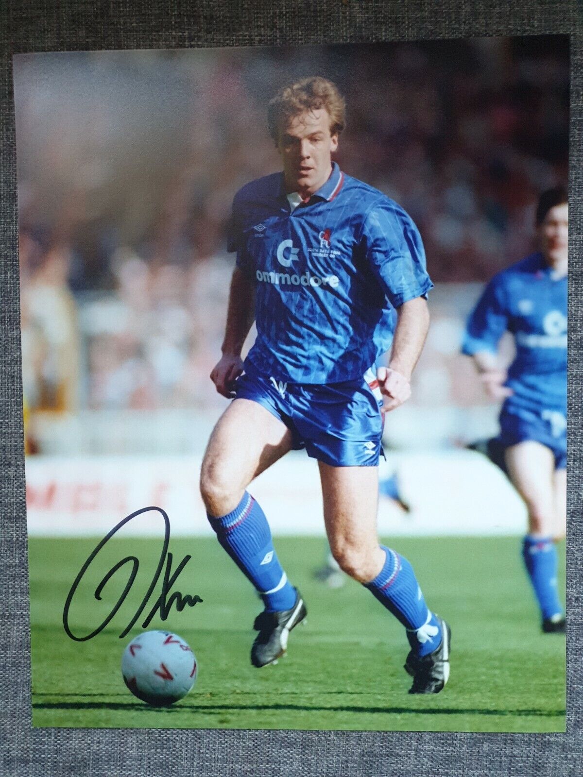 Kerry dixon Chelsea,hand signed 10x8 Photo Poster painting coa