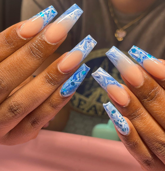 Get the look: Marble nail design 