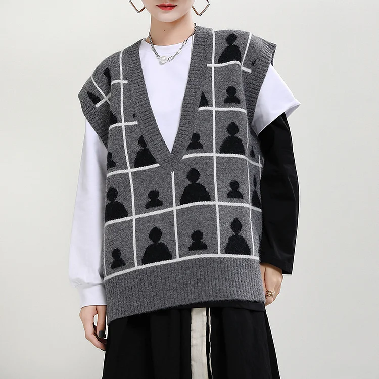 Niche Design V-Neck Knit Sweater Vest - yankia