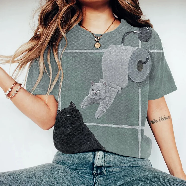Abstract Creative Bathroom Tissue Cute Cat Painting Art T-Shirt