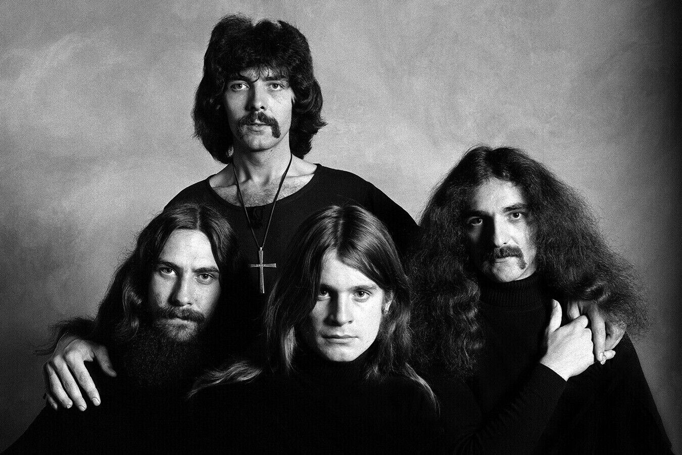 early Black Sabbath -Tony Iommi / Bill Ward / Geezer Butler / Ozzy 8x10 Photo Poster painting !