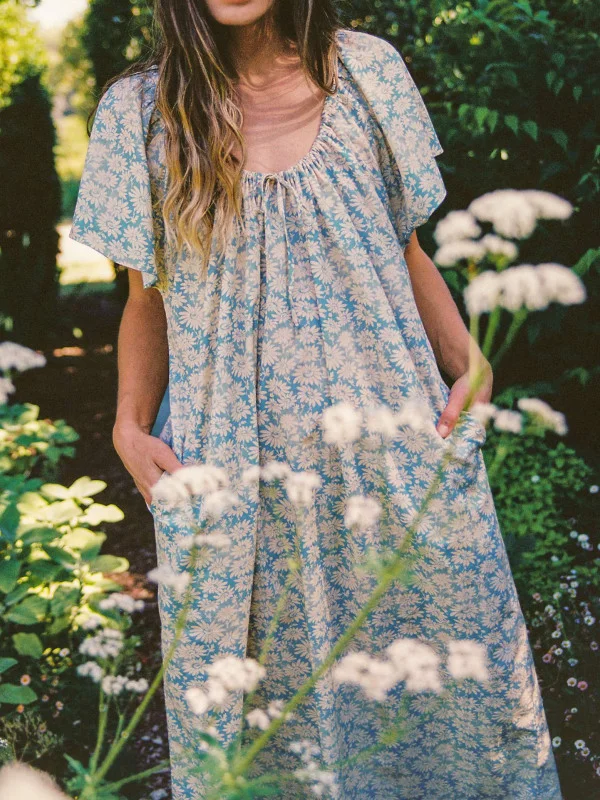 Comfy Daisy Loose Dress