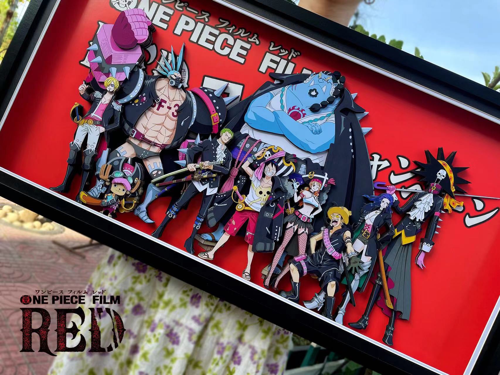 bigsmall-scale-one-piece-film-red-cover