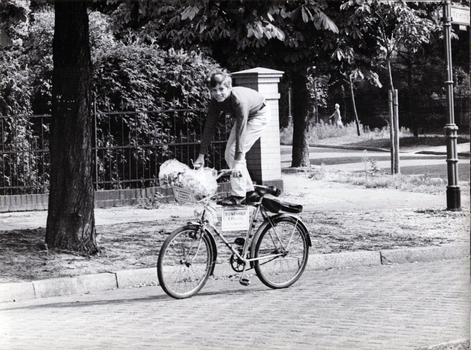 Heintje On Bicycle - Vintage Press Photo Poster painting Norbert Unfried (U-3989