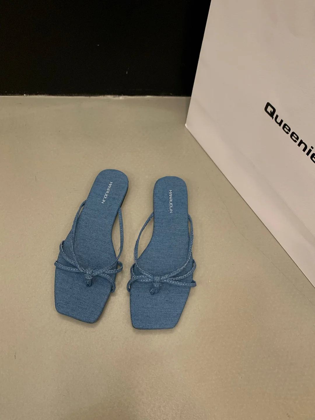 Churchf Churchf Flat Flip Flank Slippers Fairy Shoes Wear The 2024 New Summer Beach Sandals Silver Sandals