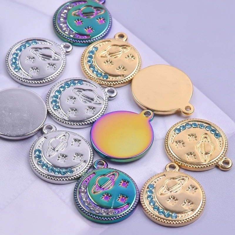 304 Stainless Steel 18K Gold Plated Basic Modern Style Classic Style Plating Inlay Geometric Moon Planet Rhinestones Pendant Necklace