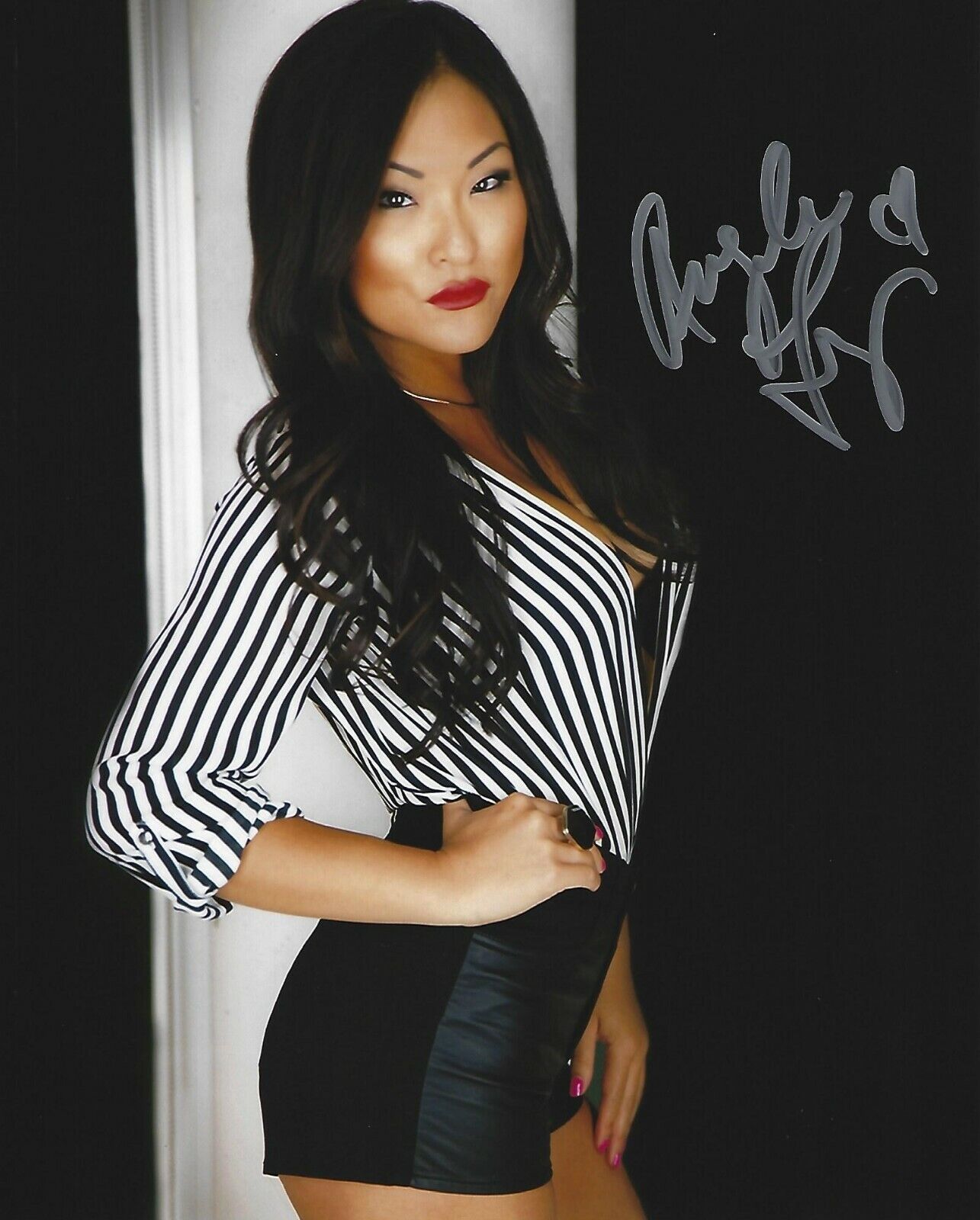 Angela Fong Signed 8x10 Photo Poster painting Black Lotus Lucha Underground Picture Autograph 8