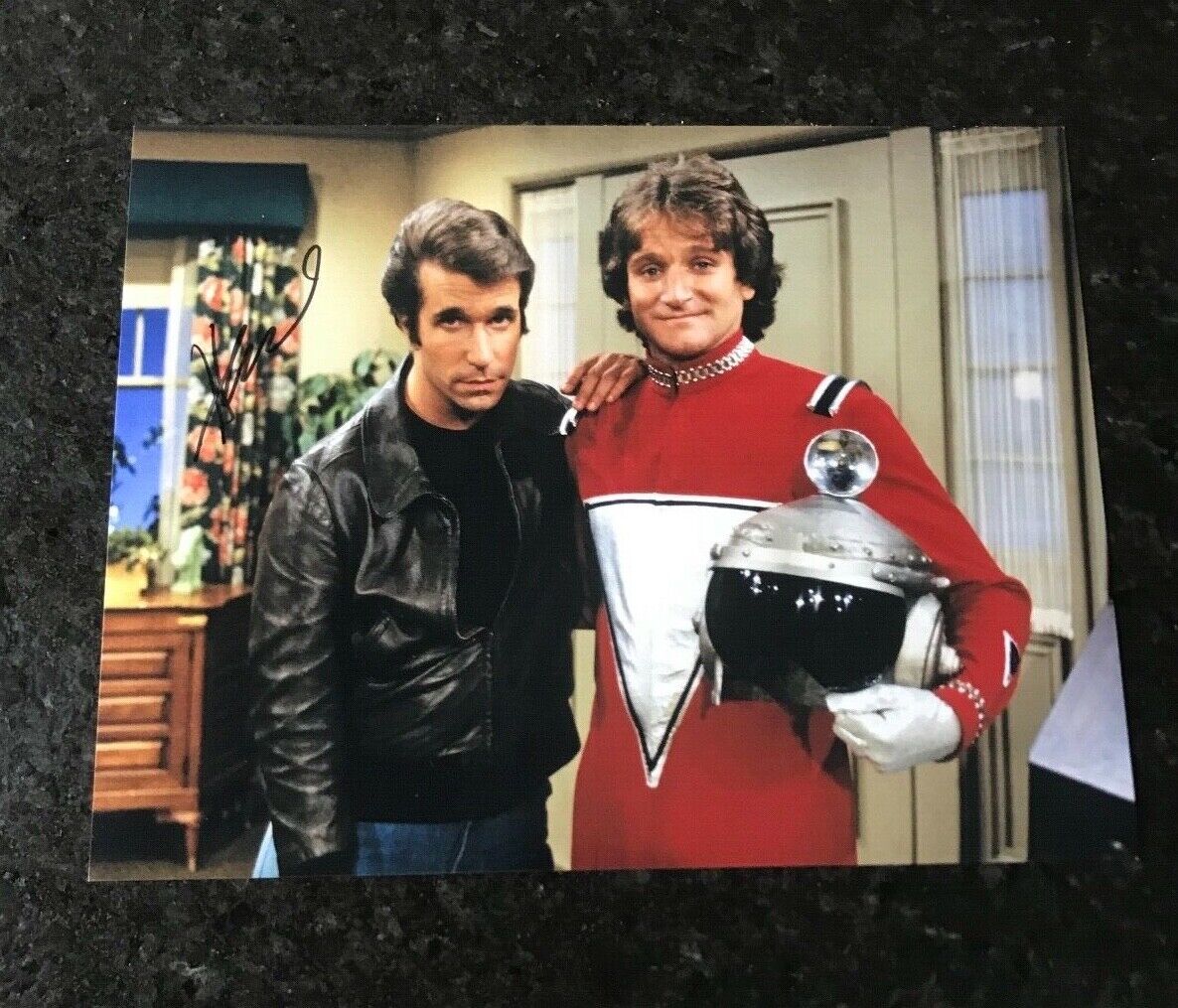 * HENRY WINKLER * signed autographed 11x14 Photo Poster painting * HAPPY DAYS * THE FONZE * 3