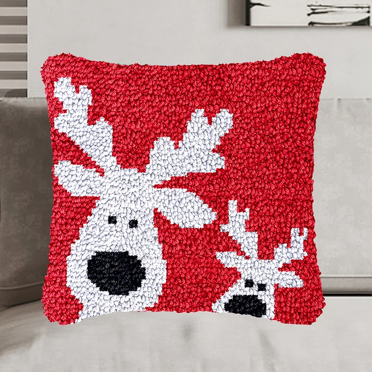 Reindeer Family Pillowcase Latch Hook Kit for Adult, Beginner and Kid veirousa