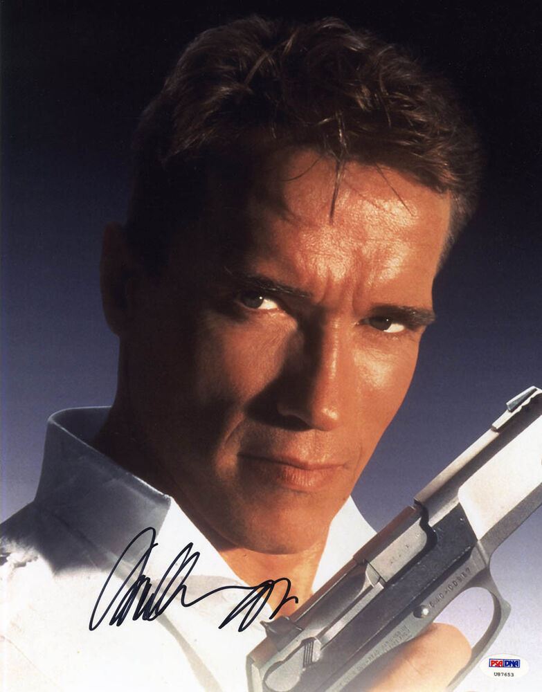 Arnold Schwarzenegger SIGNED 11x14 Photo Poster painting Harry True Lies PSA/DNA AUTOGRAPHED