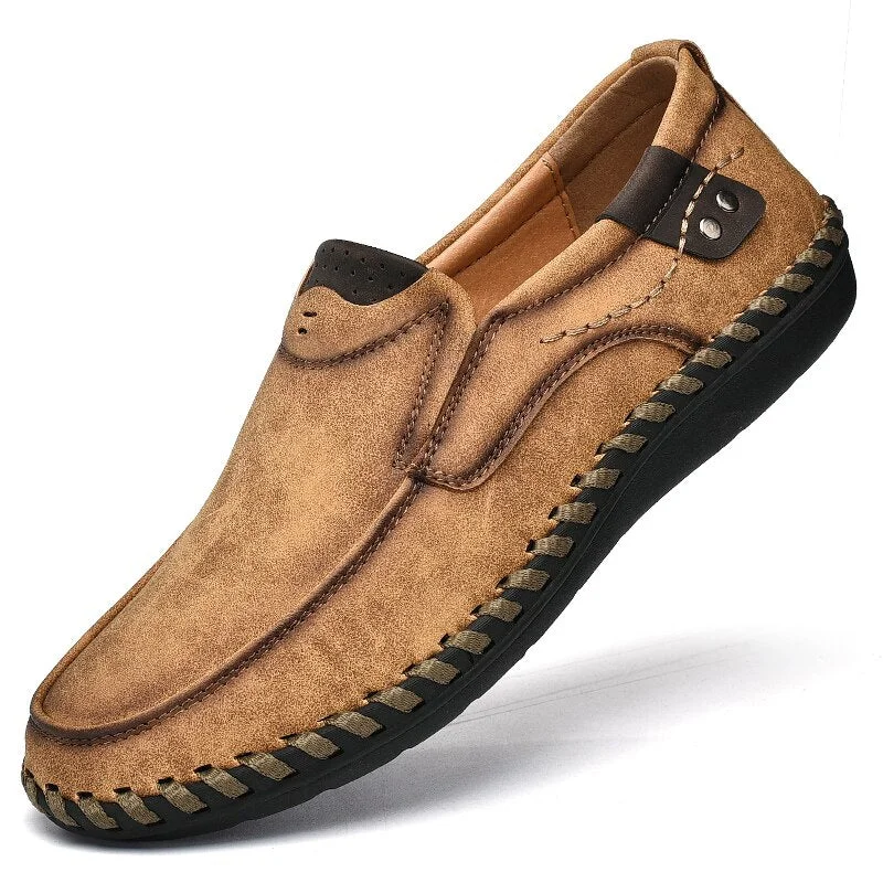 Men Casual Shoes Loafers Sneakers 2020 New Men Fashion Leather Comfortable Loafers Casual Shoes Zapatos De Hombre Men Shoe