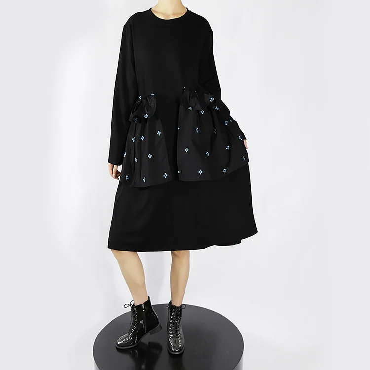 Original Design Clover Embroidery Big Pocket Midi Dress