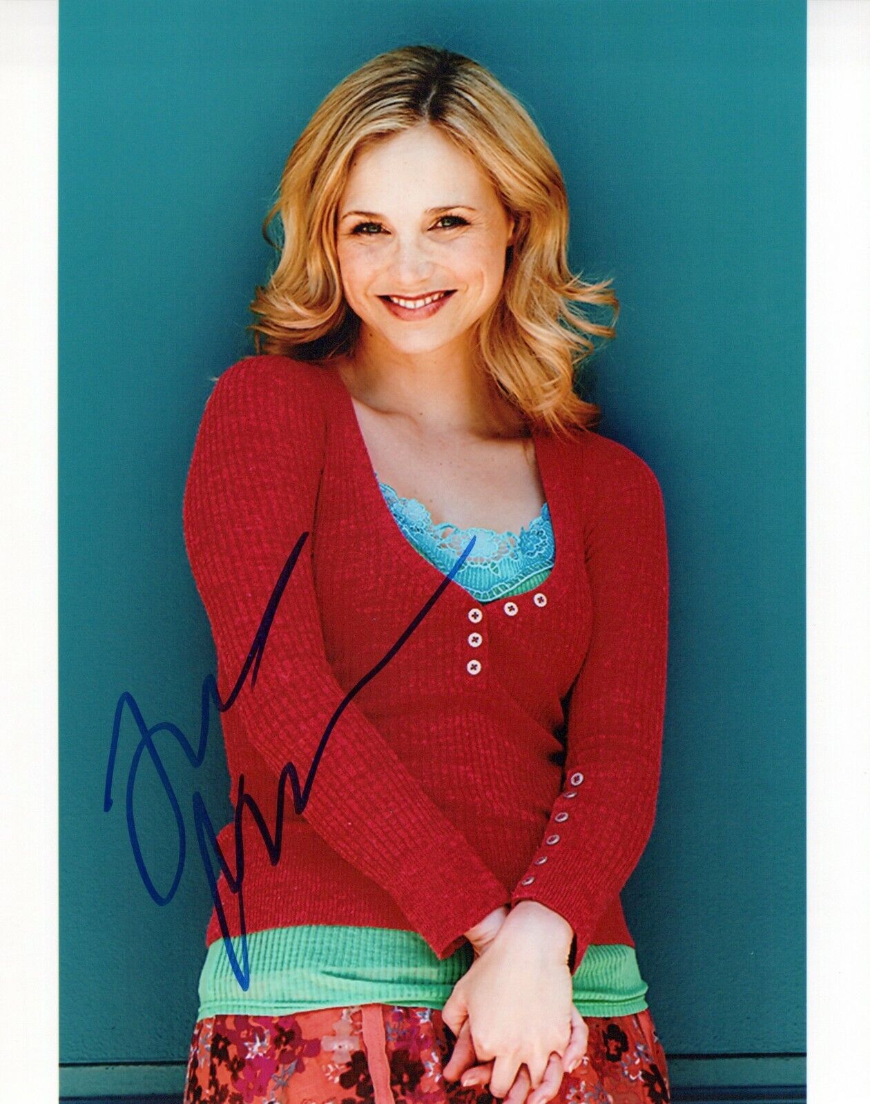 Fiona Gubelmann glamour shot autographed Photo Poster painting signed 8x10 #6