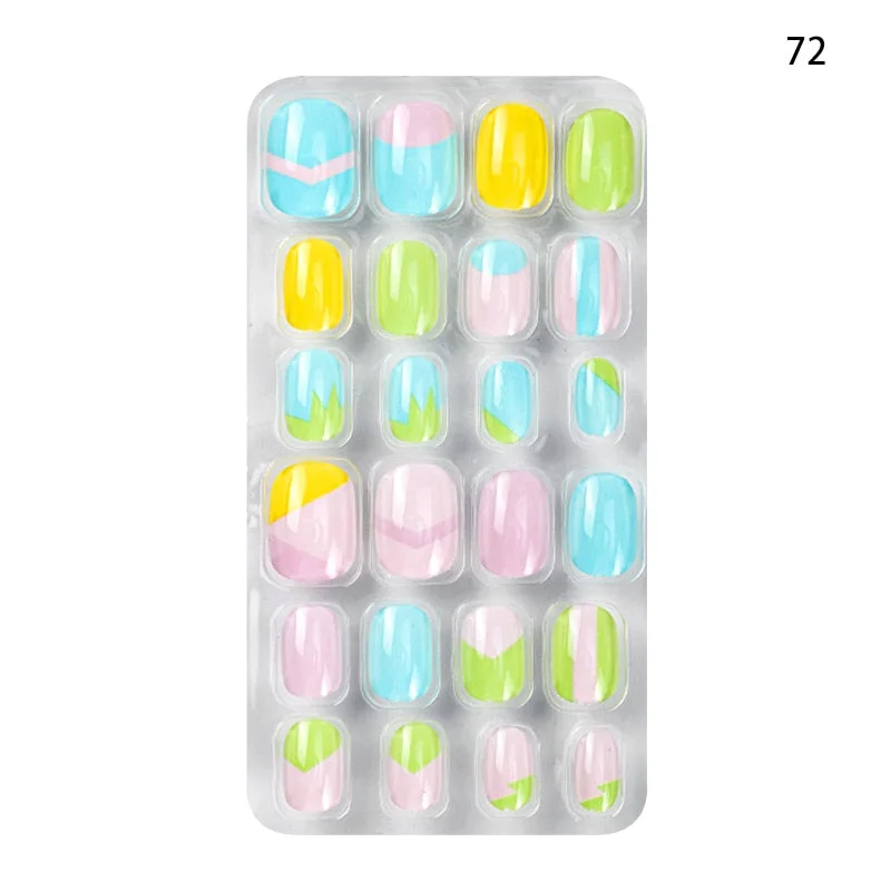 Children Adult 24 Fake Nails Christmas Cartoon Pattern Boxed Children Simple Wear-resistant Finished Full Covering Nail Sticker