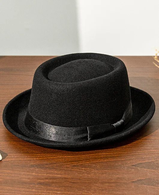Elegant Plain Ribbon Decor Curved Brim Jazz Hat 蚌埠红帽子电子商务有限公司
