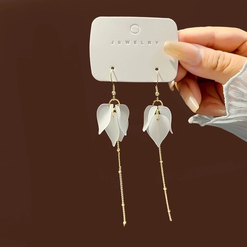1 Pair Fashion Flower Alloy Plating Artificial Pearls Women’s Drop Earrings