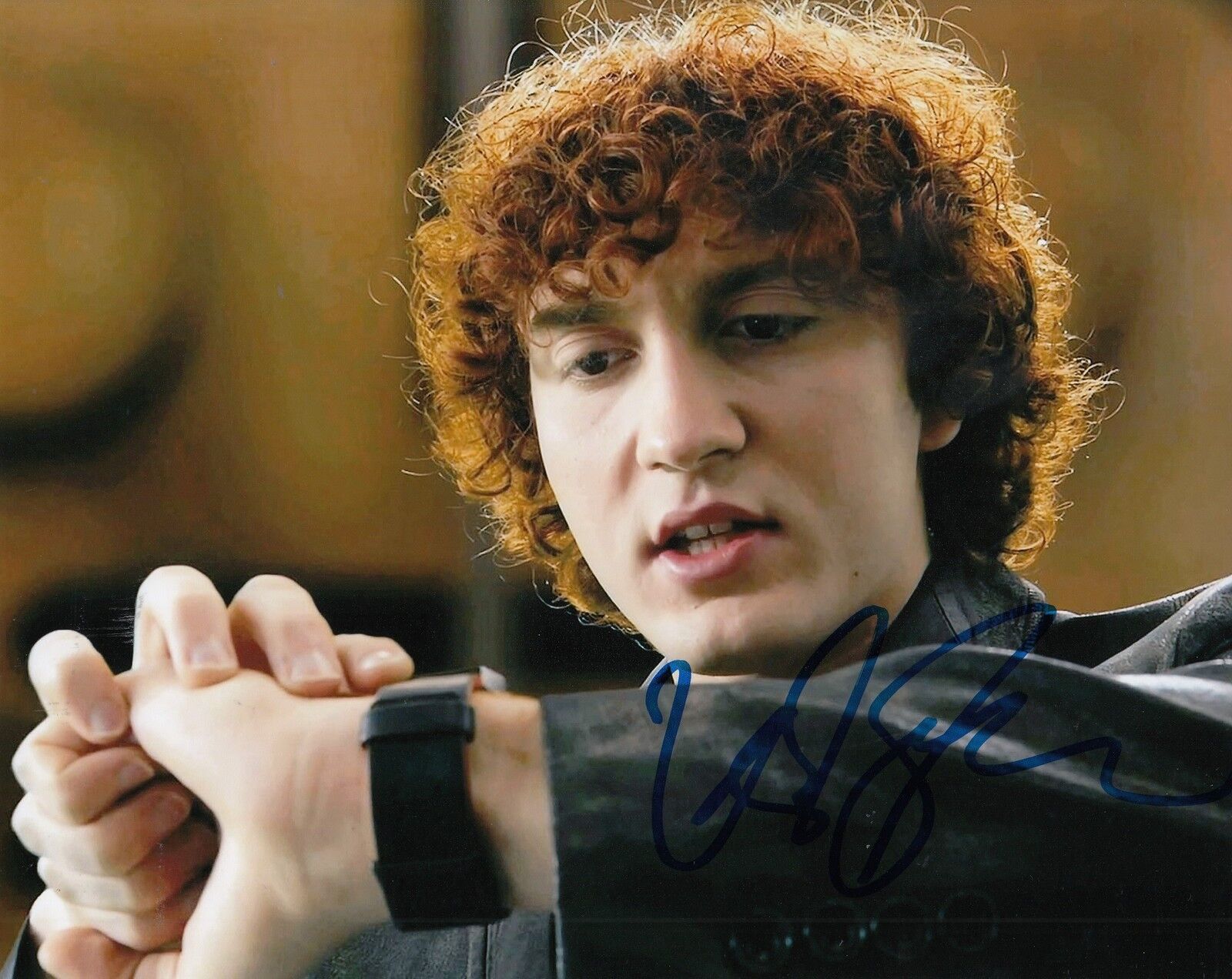 DARYL SABARA signed (SPY KIDS) Movie 8X10 Photo Poster painting *JUNI CORTEZ* W/COA #3