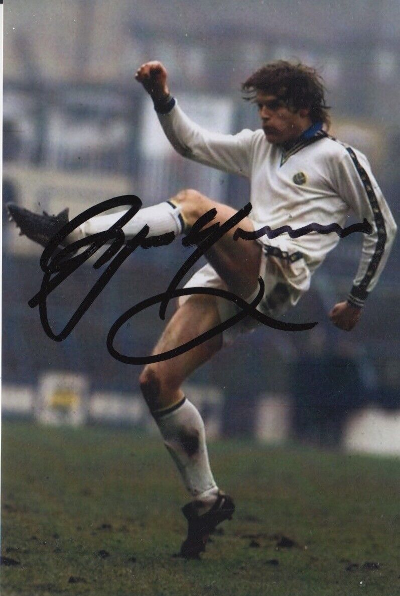 GORDON MCQUEEN HAND SIGNED 6X4 Photo Poster painting LEEDS UNITED FOOTBALL AUTOGRAPH 1