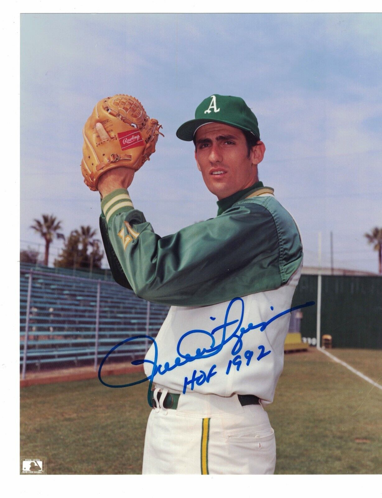 Rollie Fingers Oakland Athletics Signed 8x10 Photo Poster painting WOur COA